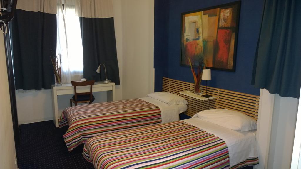 로마 알미 룸스 B&B 객실 사진