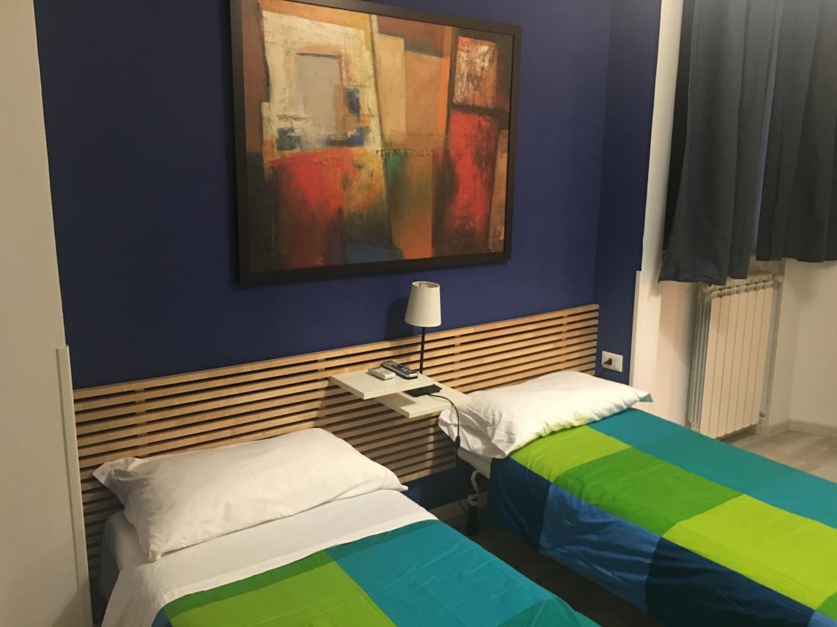 로마 알미 룸스 B&B 외부 사진