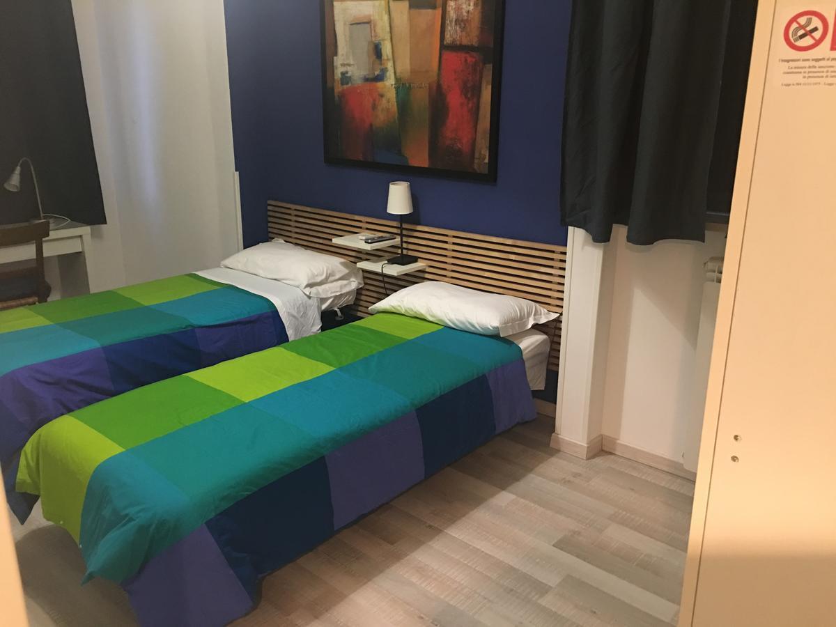 로마 알미 룸스 B&B 외부 사진