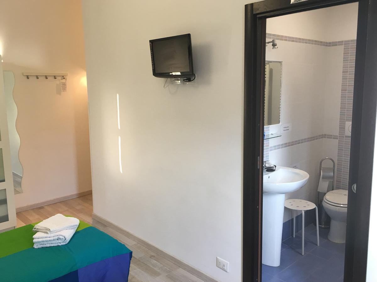 로마 알미 룸스 B&B 외부 사진