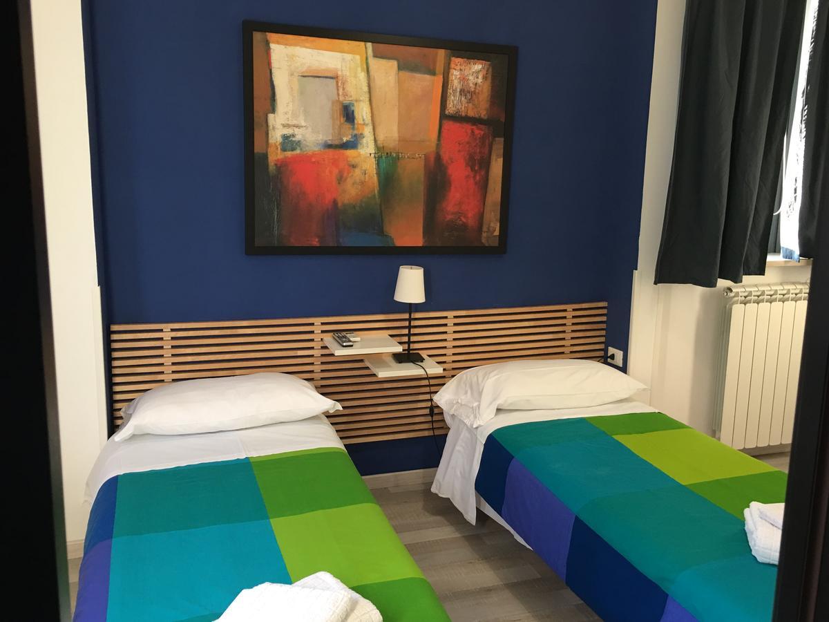 로마 알미 룸스 B&B 외부 사진