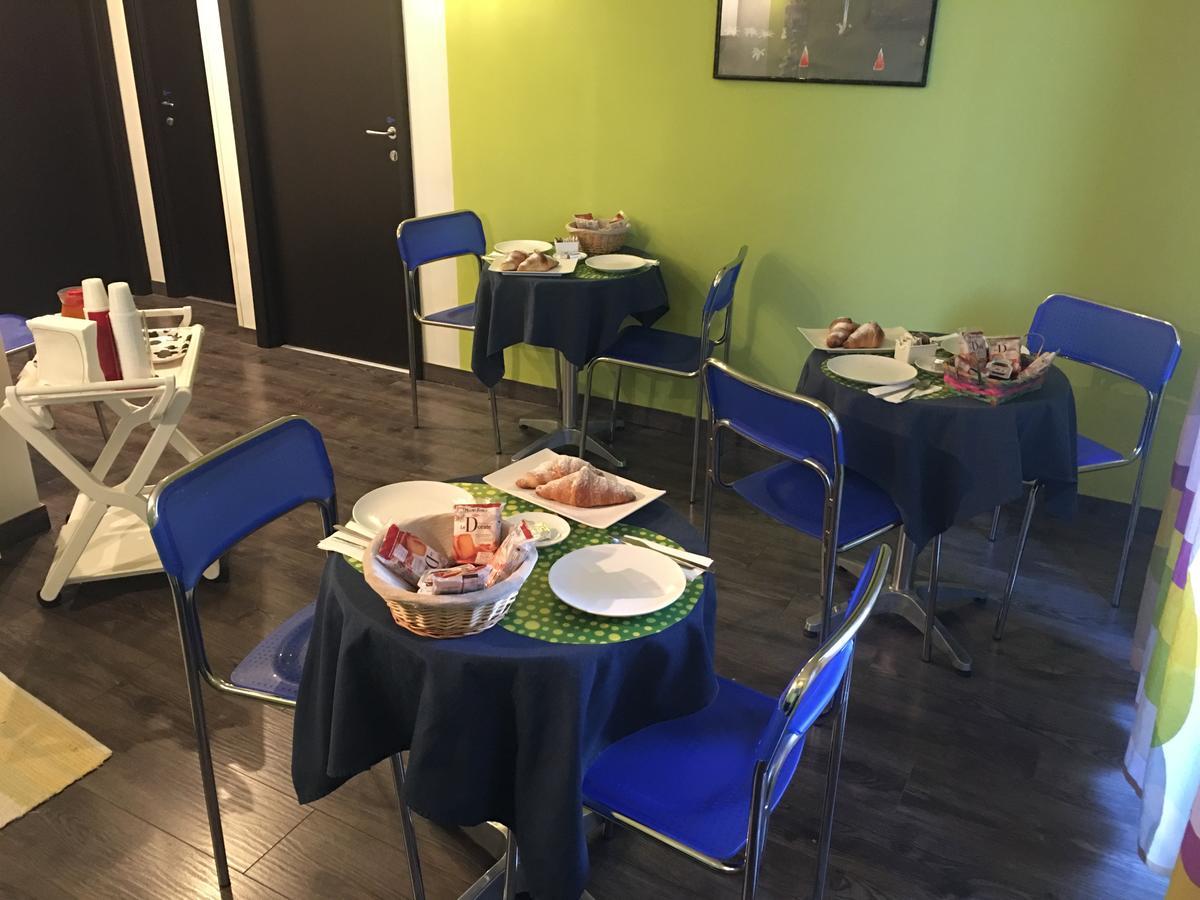 로마 알미 룸스 B&B 외부 사진